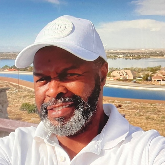 Meet your Posher, Clark - Picture 1 of 1